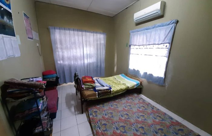ejen jual rumah college height